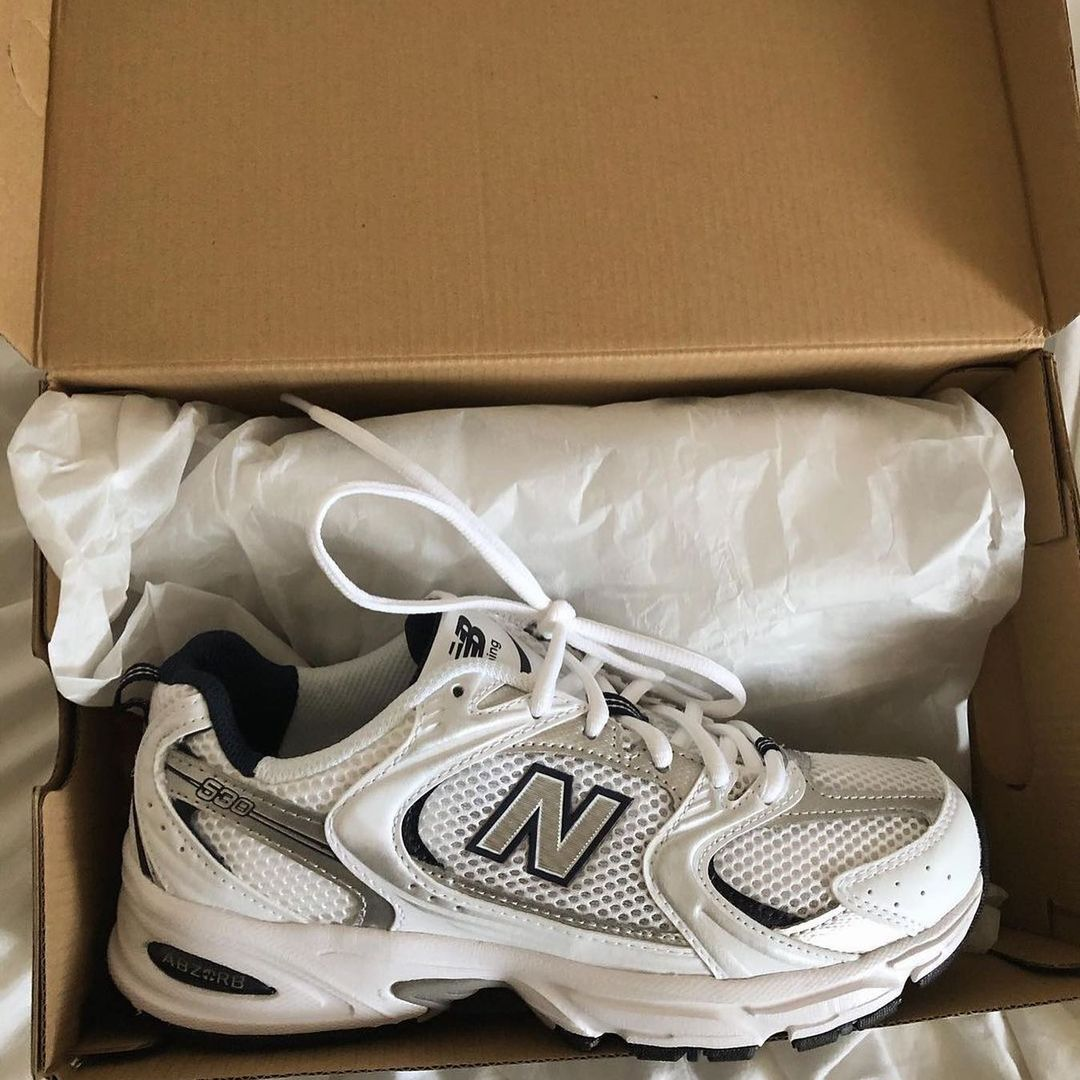 New Balance 530 White Silver Navy Blue