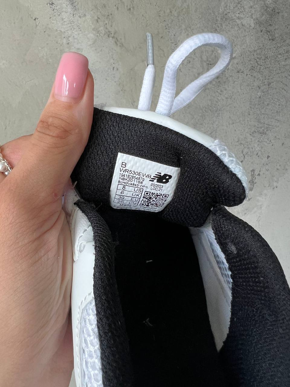 New Balance 530 White Black v2