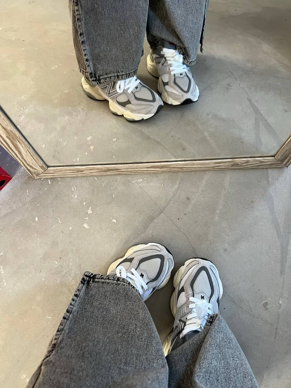 New Balance 9060 Grey
