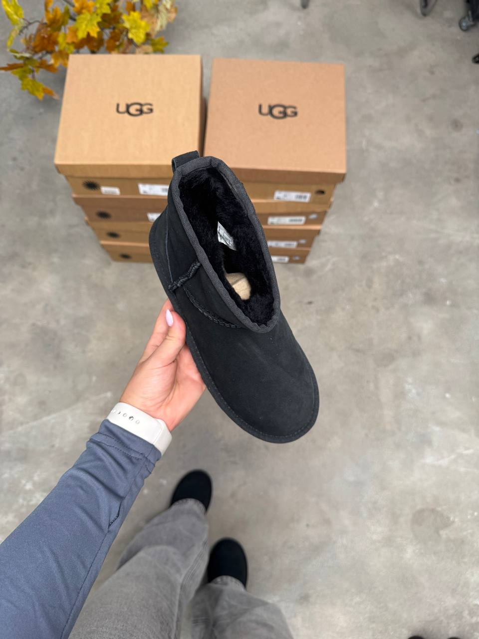 Ugg Mini Black Suede