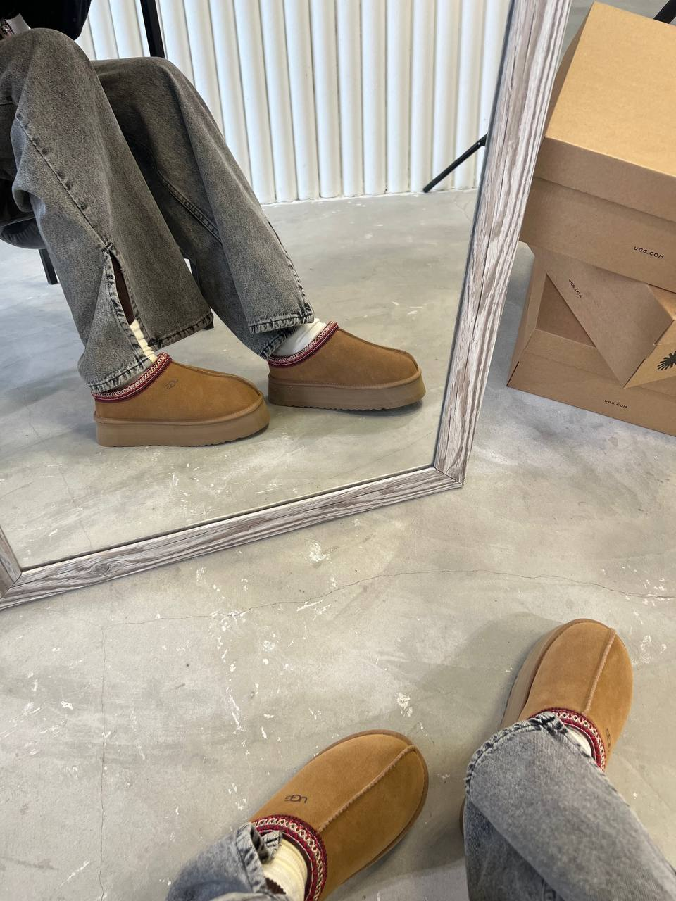 Ugg Tasman Platform Chestnut